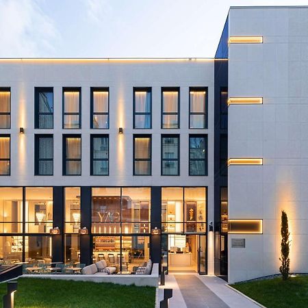 Hotel Yac Paris Clichy, A Member Of Radisson Individuals Ngoại thất bức ảnh