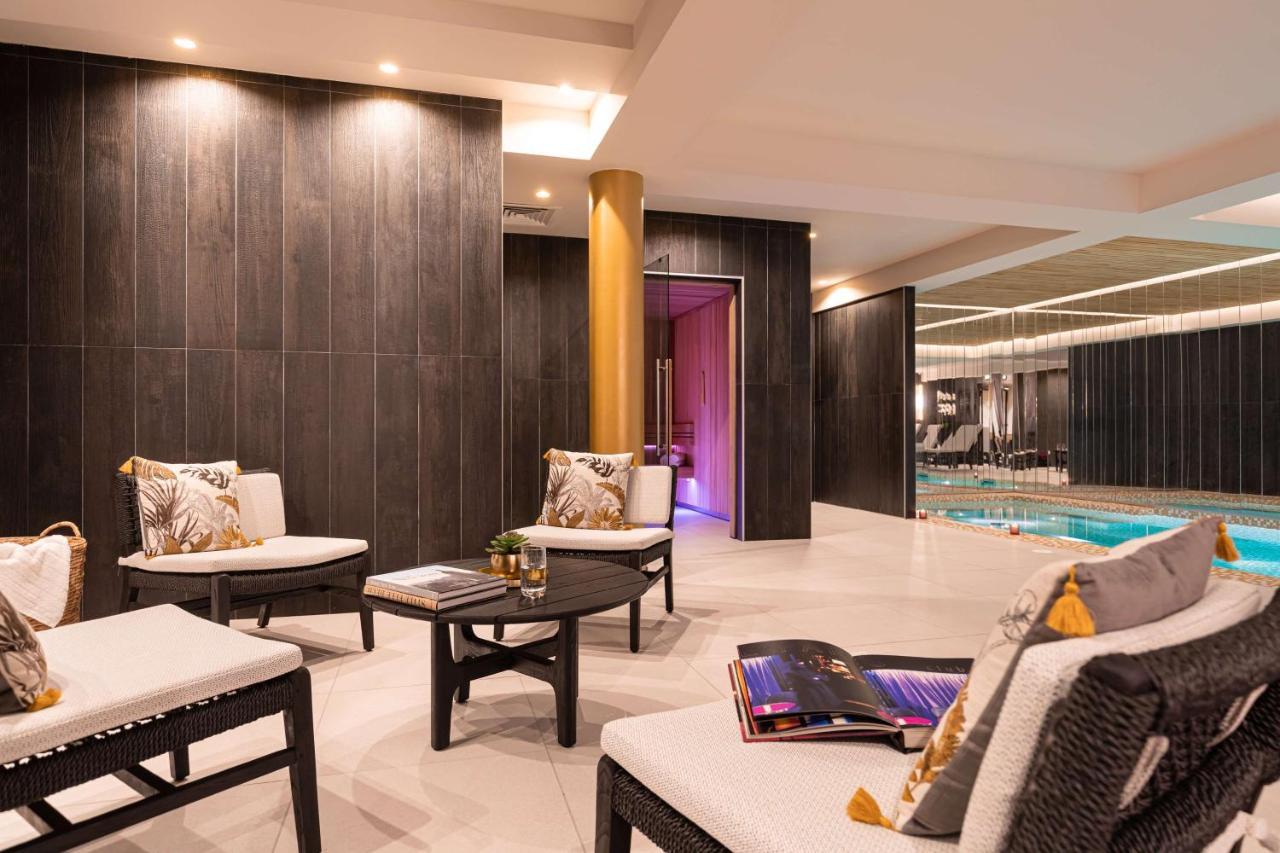 Hotel Yac Paris Clichy, A Member Of Radisson Individuals Ngoại thất bức ảnh