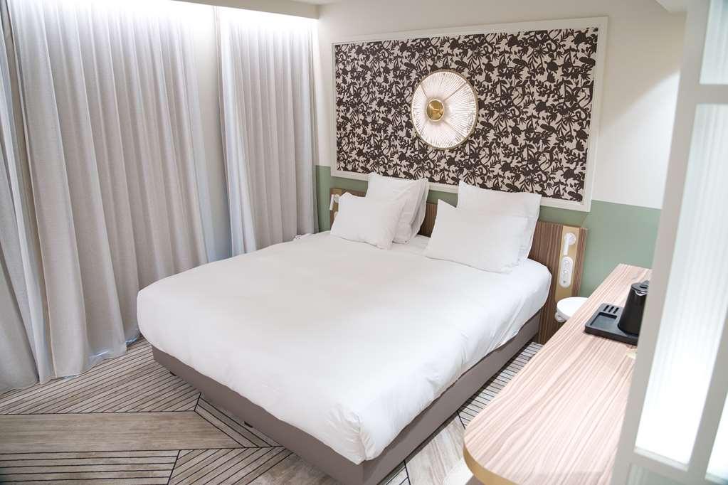 Hotel Yac Paris Clichy, A Member Of Radisson Individuals Phòng bức ảnh